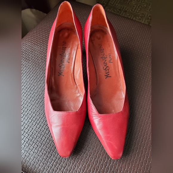Vintage Yves Saint Laurent Burgundy Short Heels Size 7.5 Leather Sole Made Paris - Picture 7 of 11